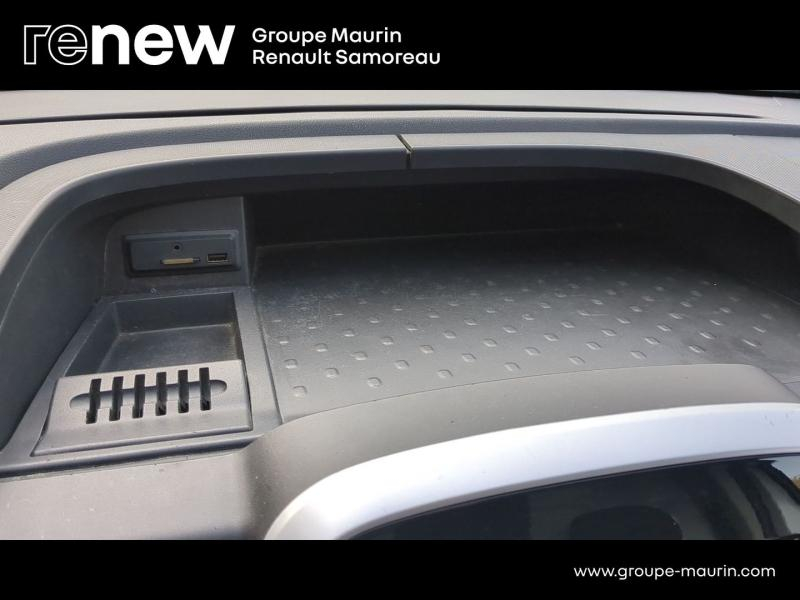 Photo 13 de l’annonce de RENAULT Trafic Fg VUL d’occasion à vendre à SAMOREAU