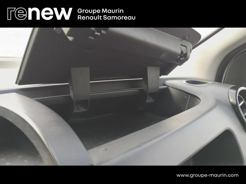 Photo 19 de l’annonce de RENAULT Trafic Fg VUL d’occasion à vendre à SAMOREAU