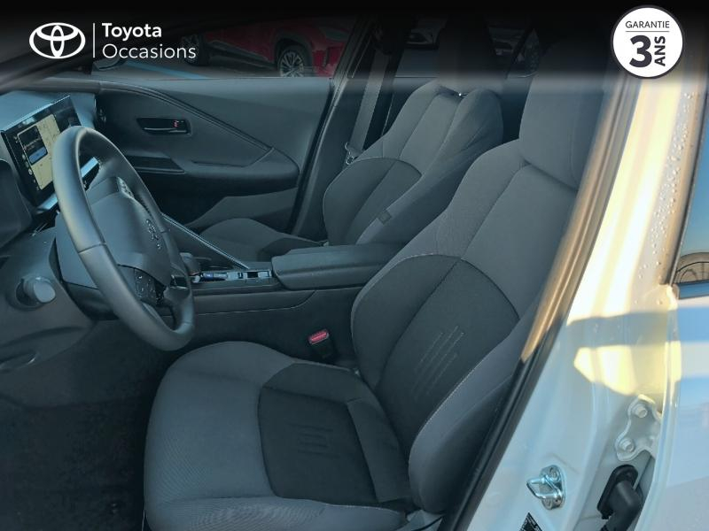 Photo 11 de l’annonce de TOYOTA C-HR d’occasion à vendre à AUBIÈRE