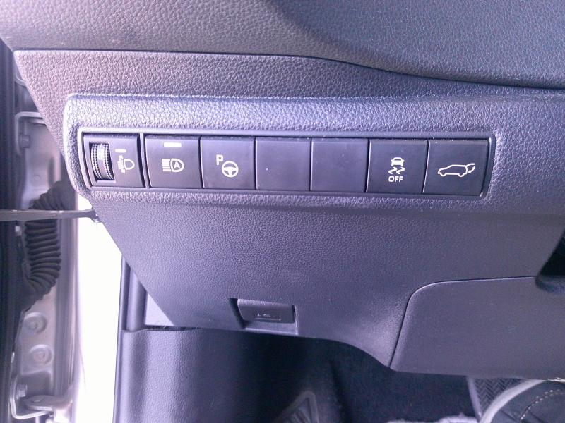 Photo 11 de l’annonce de TOYOTA Corolla Touring Spt d’occasion à vendre à PERPIGNAN