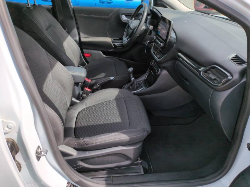 Photo 15 de l’annonce de FORD Puma d’occasion à vendre à NÎMES