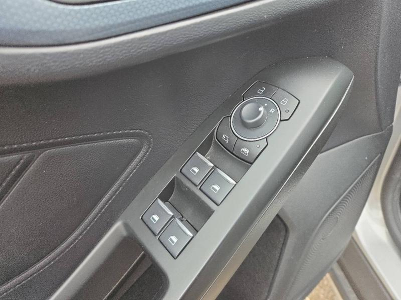 Photo 19 de l’annonce de FORD Focus Active d’occasion à vendre à ALÈS