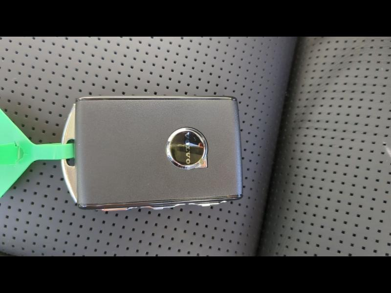 Photo 8 de l’annonce de VOLVO XC90 d’occasion à vendre à TOULON