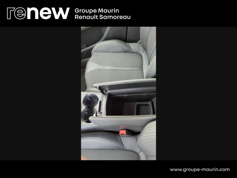 Photo 17 de l’annonce de PEUGEOT 5008 d’occasion à vendre à SAMOREAU