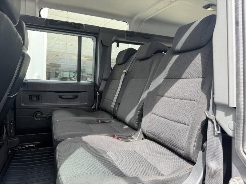 Photo 12 de l’annonce de LAND-ROVER Defender d’occasion à vendre à AIX-EN-PROVENCE