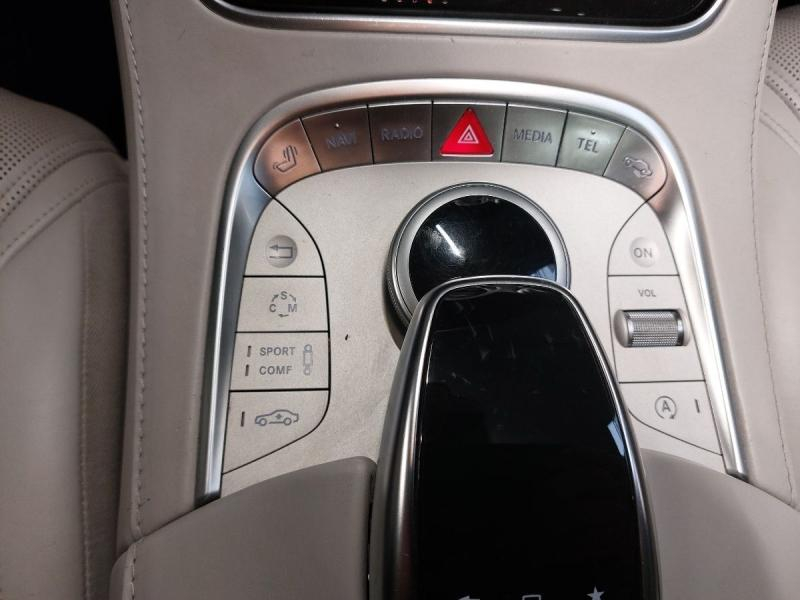 Photo 10 de l’annonce de MERCEDES-BENZ Classe S Coupe/CL d’occasion à vendre à NIMES