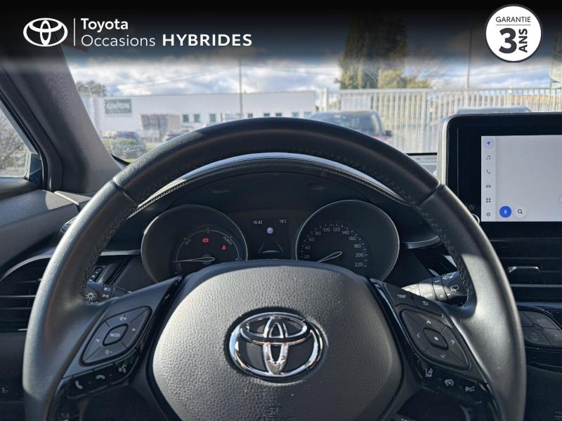 Photo 13 de l’annonce de TOYOTA C-HR d’occasion à vendre à LE CRÈS