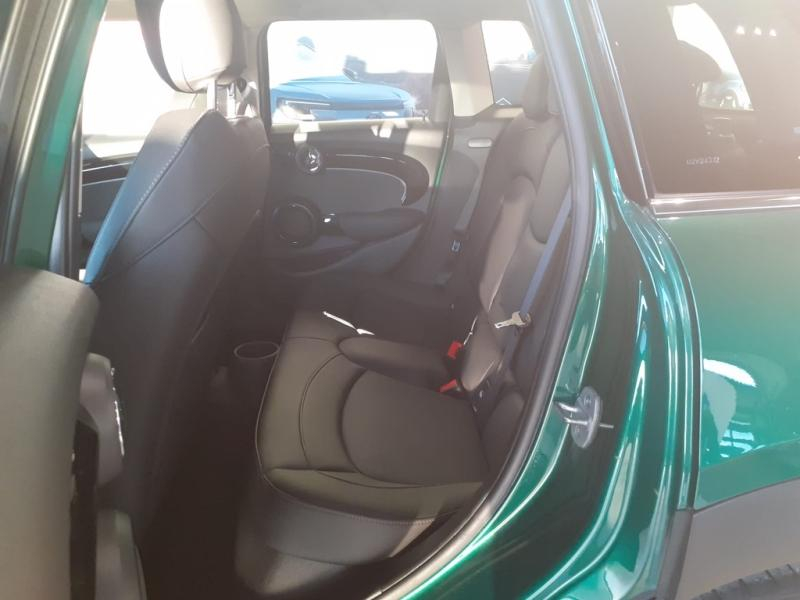 Photo 10 de l’annonce de MINI Mini 5 Portes d’occasion à vendre à ORANGE