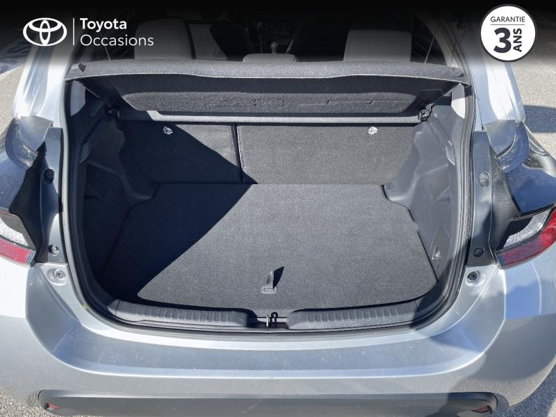 Photo 10 de l’annonce de TOYOTA Yaris d’occasion à vendre à MONTFAVET