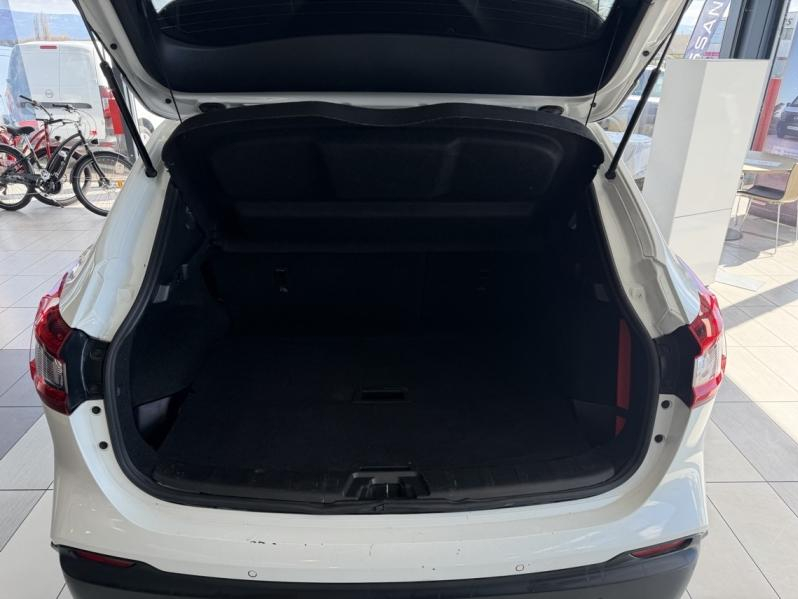 Photo 8 de l’annonce de NISSAN Qashqai d’occasion à vendre à PAYS DE GEX