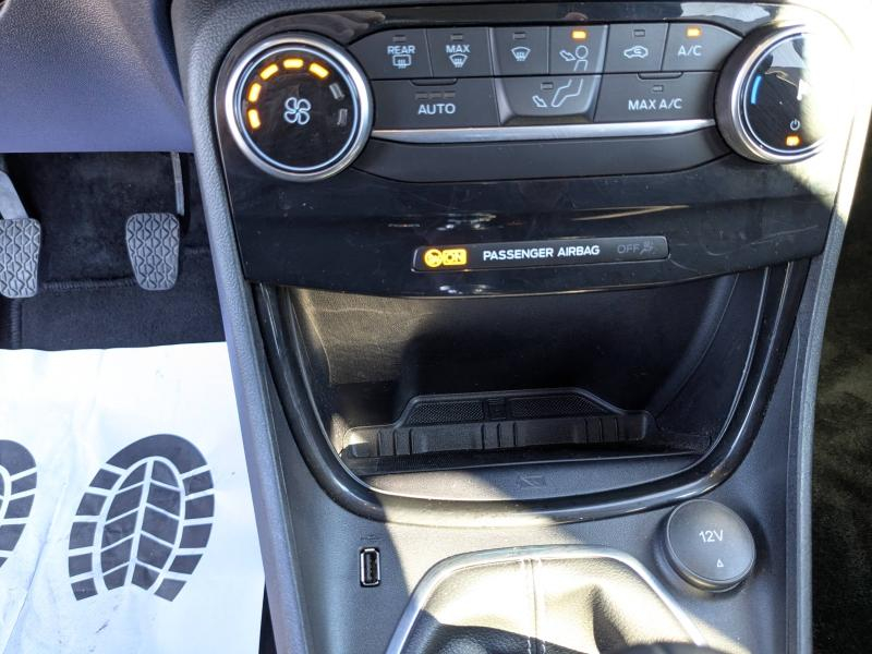 Photo 15 de l’annonce de FORD Puma d’occasion à vendre à BRIGNOLES