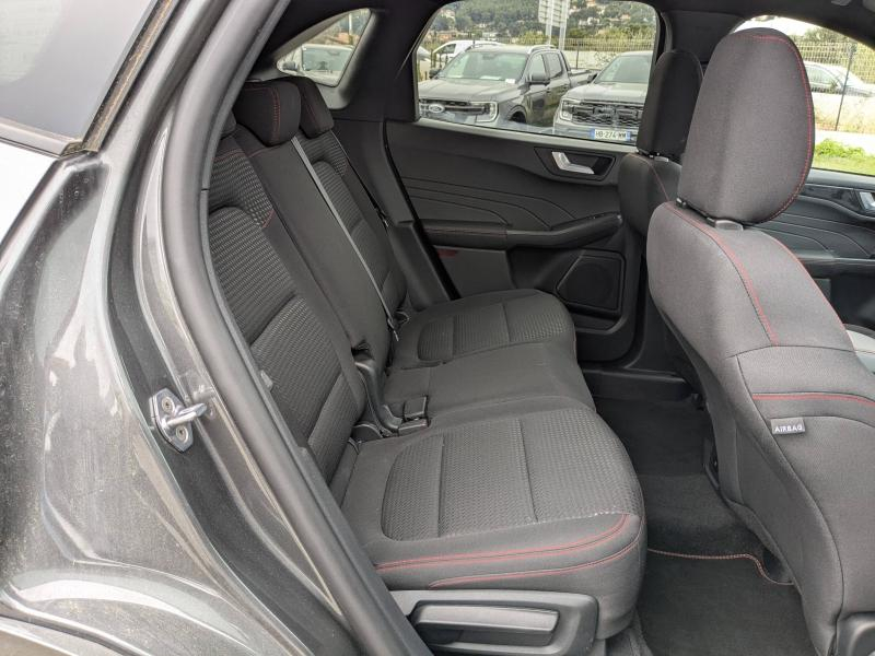 Photo 19 de l’annonce de FORD Kuga d’occasion à vendre à BRIGNOLES