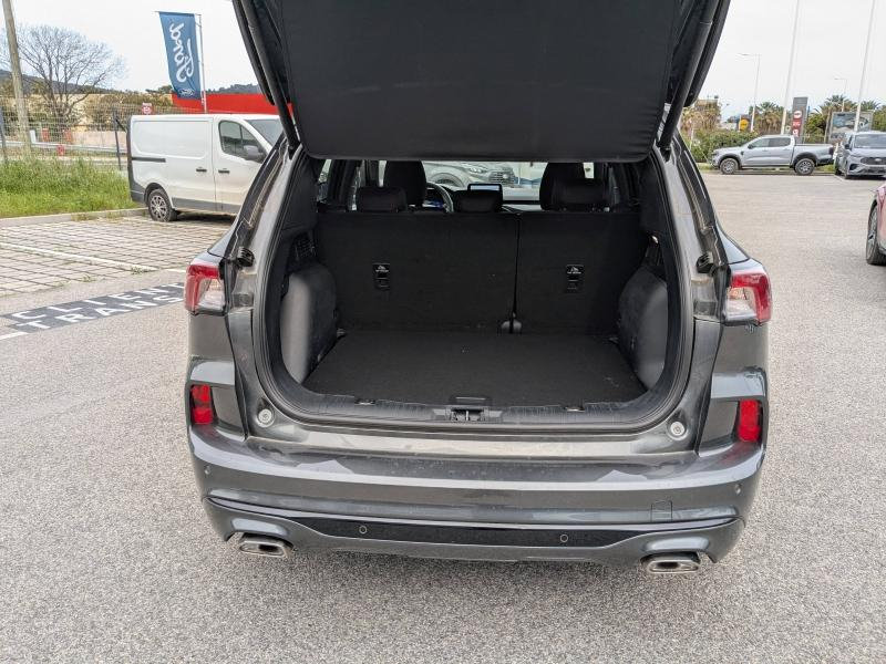 Photo 20 de l’annonce de FORD Kuga d’occasion à vendre à BRIGNOLES