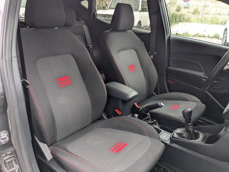 Photo 19 de l’annonce de FORD Fiesta d’occasion à vendre à BRIGNOLES