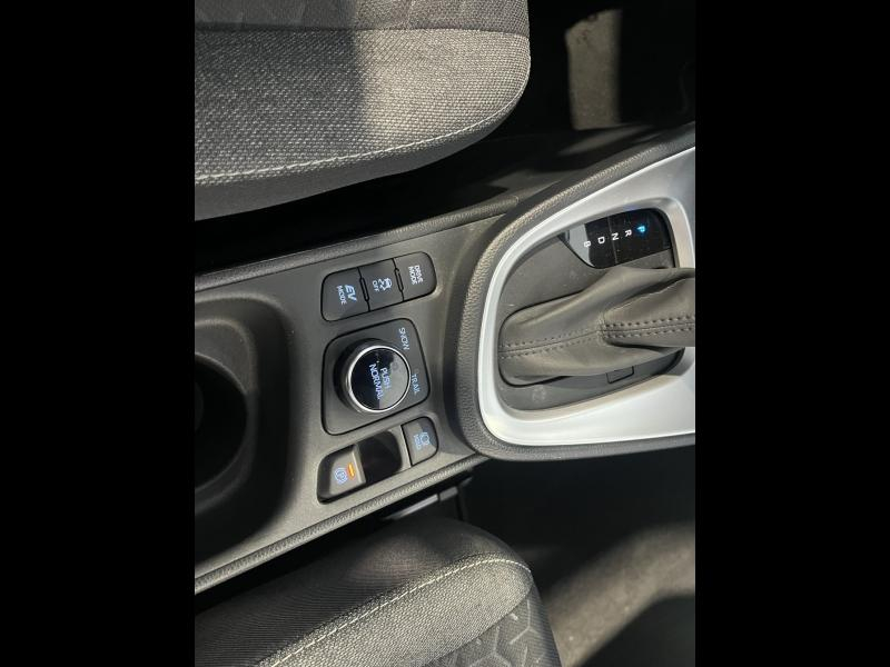 Photo 10 de l’annonce de TOYOTA Yaris Cross d’occasion à vendre à LATTES