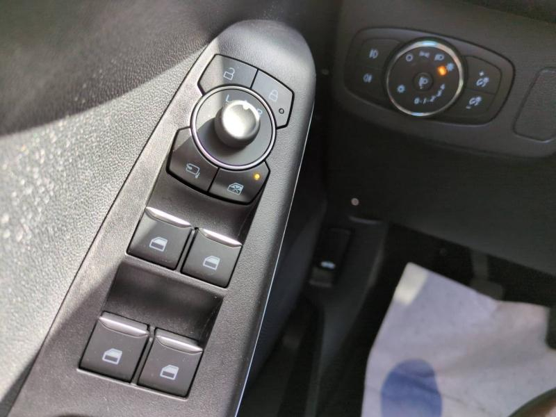 Photo 13 de l’annonce de FORD Puma d’occasion à vendre à NÎMES