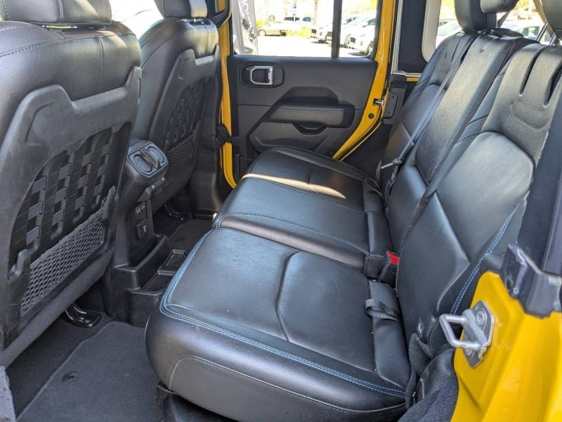 Photo 8 de l’annonce de JEEP Wrangler d’occasion à vendre à MARSEILLE