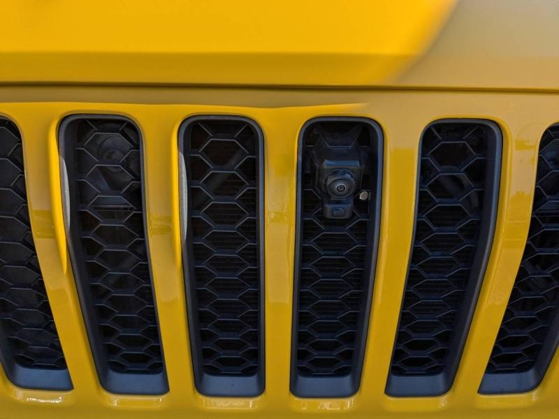 Photo 17 de l’annonce de JEEP Wrangler d’occasion à vendre à MARSEILLE