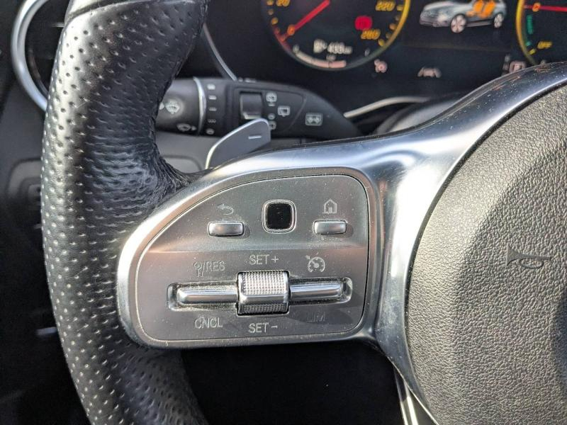 Photo 13 de l’annonce de MERCEDES-BENZ GLC d’occasion à vendre à MARSEILLE