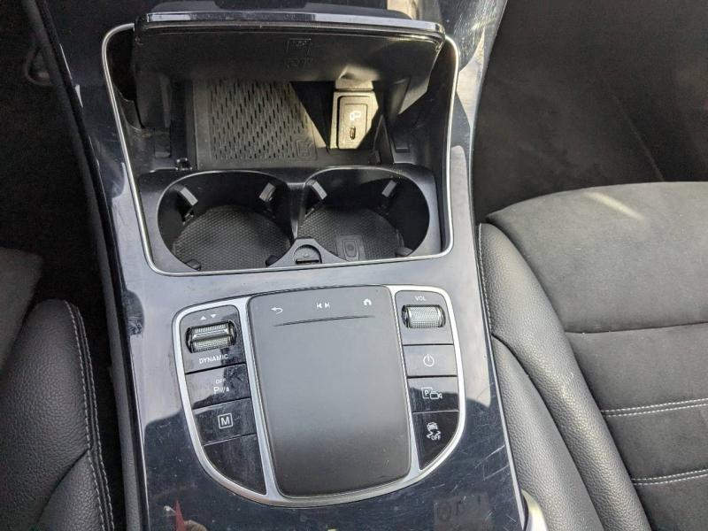 Photo 20 de l’annonce de MERCEDES-BENZ GLC d’occasion à vendre à MARSEILLE