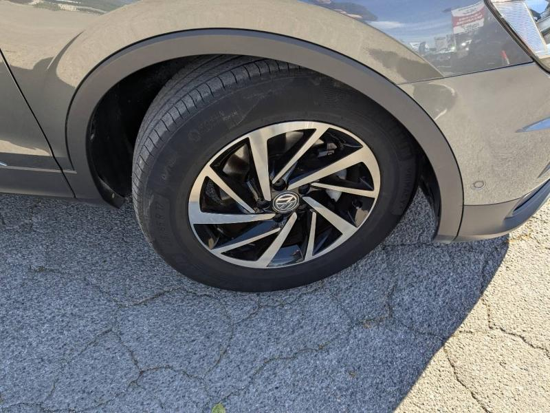 Photo 4 de l’annonce de VOLKSWAGEN Tiguan d’occasion à vendre à AIX-EN-PROVENCE