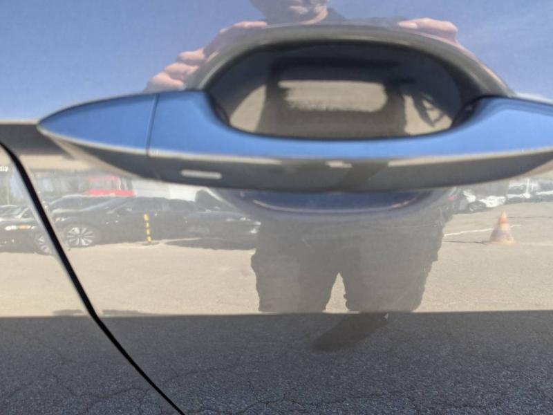 Photo 5 de l’annonce de VOLKSWAGEN Tiguan d’occasion à vendre à AIX-EN-PROVENCE