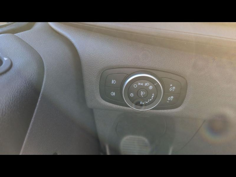 Photo 4 de l’annonce de FORD Transit Custom Fg VUL d’occasion à vendre à GAP