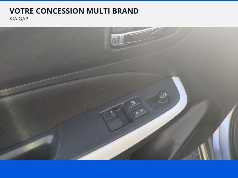 Photo 16 de l’annonce de SUZUKI Swift d’occasion à vendre à GAP