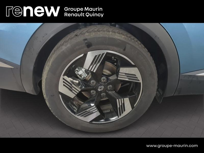 Photo 9 de l’annonce de RENAULT  d’occasion à vendre à QUINCY-SOUS-SÉNART