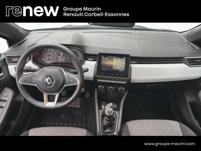 Photo 13 de l’annonce de RENAULT Clio d’occasion à vendre à CORBEIL-ESSONNES