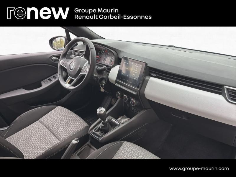 Photo 18 de l’annonce de RENAULT Clio d’occasion à vendre à CORBEIL-ESSONNES