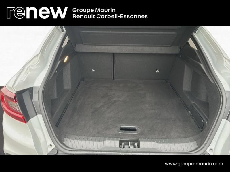 Photo 15 de l’annonce de RENAULT Arkana d’occasion à vendre à CORBEIL-ESSONNES