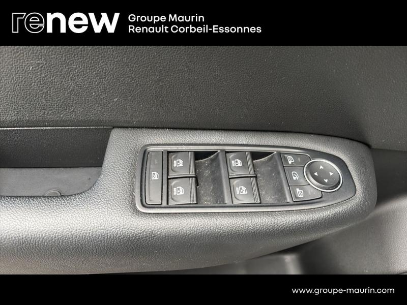 Photo 20 de l’annonce de RENAULT Arkana d’occasion à vendre à CORBEIL-ESSONNES