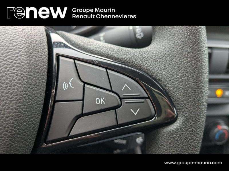 Photo 16 de l’annonce de DACIA Sandero d’occasion à vendre à CHENNEVIÈRES-SUR-MARNE