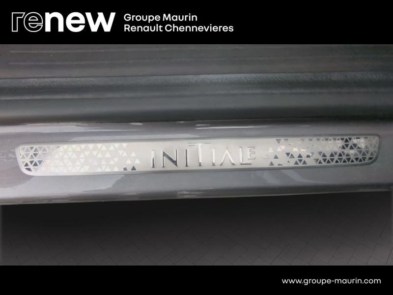 Photo 18 de l’annonce de RENAULT Captur d’occasion à vendre à CHENNEVIÈRES-SUR-MARNE