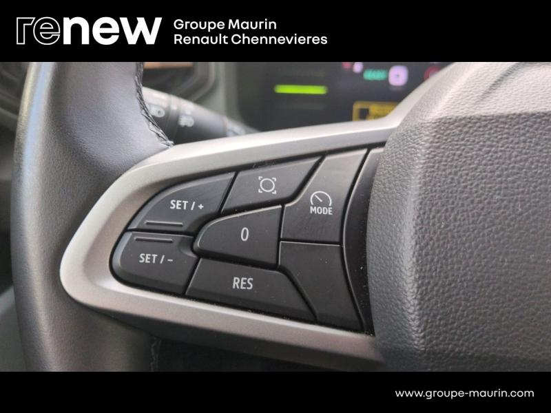 Photo 15 de l’annonce de DACIA Duster d’occasion à vendre à CHENNEVIÈRES-SUR-MARNE