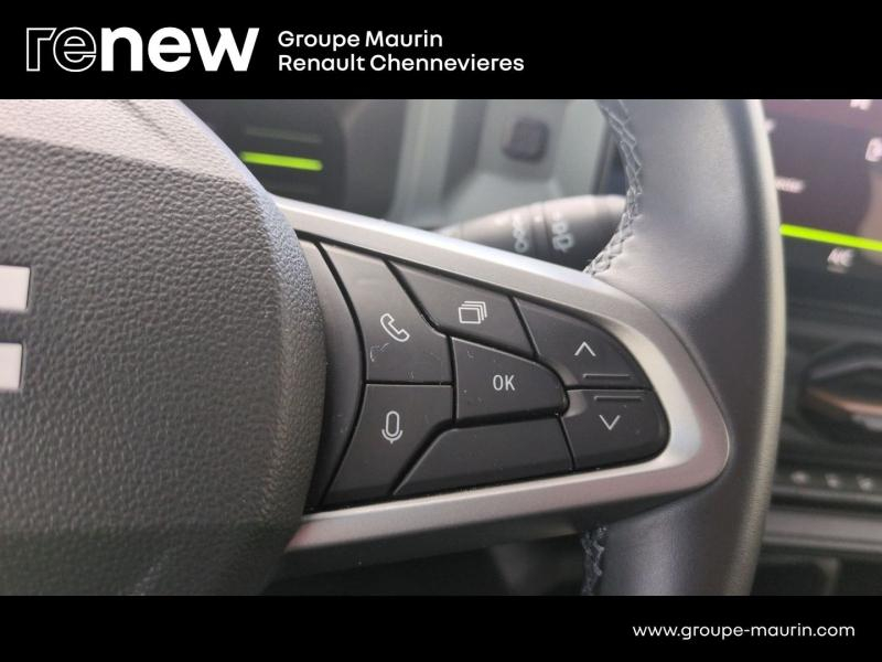 Photo 16 de l’annonce de DACIA Duster d’occasion à vendre à CHENNEVIÈRES-SUR-MARNE