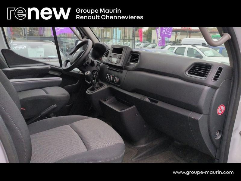 Photo 14 de l’annonce de RENAULT Master Fg VUL d’occasion à vendre à CHENNEVIÈRES-SUR-MARNE
