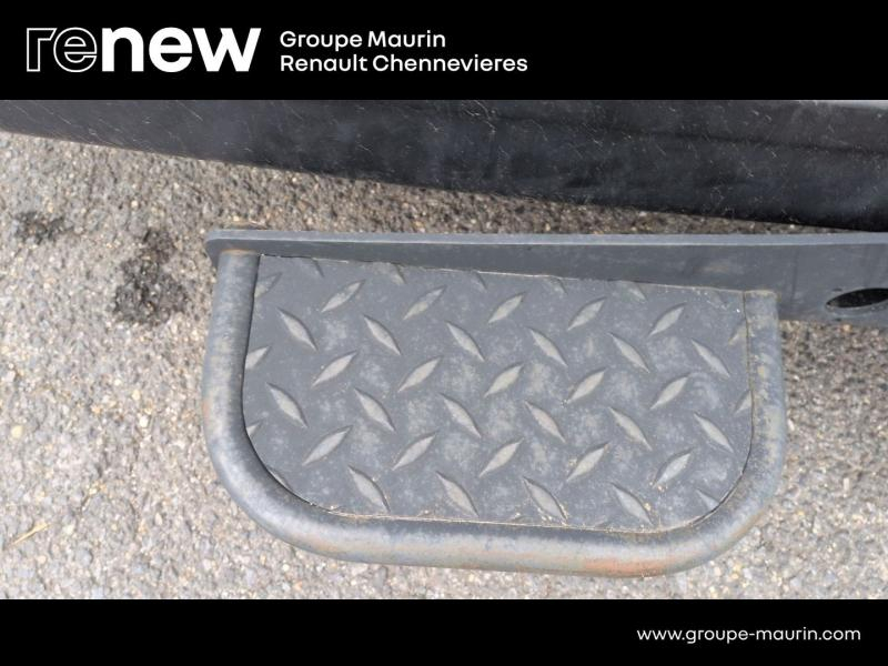 Photo 17 de l’annonce de RENAULT Master Fg VUL d’occasion à vendre à CHENNEVIÈRES-SUR-MARNE