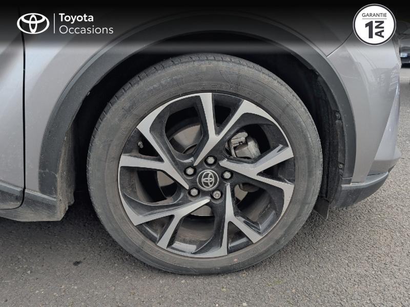 Photo 16 de l’annonce de TOYOTA C-HR d’occasion à vendre à AUBIÈRE
