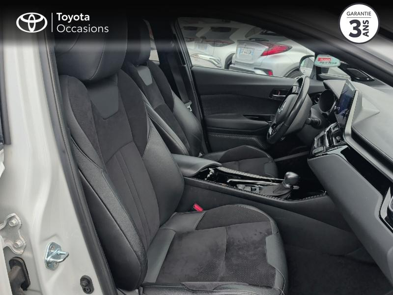 Photo 6 de l’annonce de TOYOTA C-HR d’occasion à vendre à AUBIÈRE
