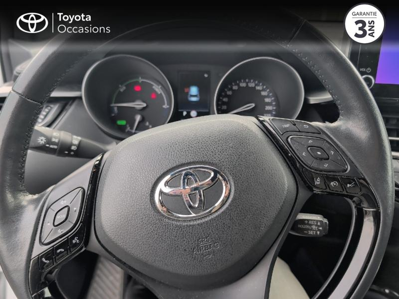 Photo 13 de l’annonce de TOYOTA C-HR d’occasion à vendre à AUBIÈRE