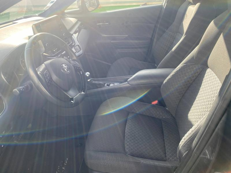 Photo 9 de l’annonce de TOYOTA C-HR d’occasion à vendre à CHARMEIL