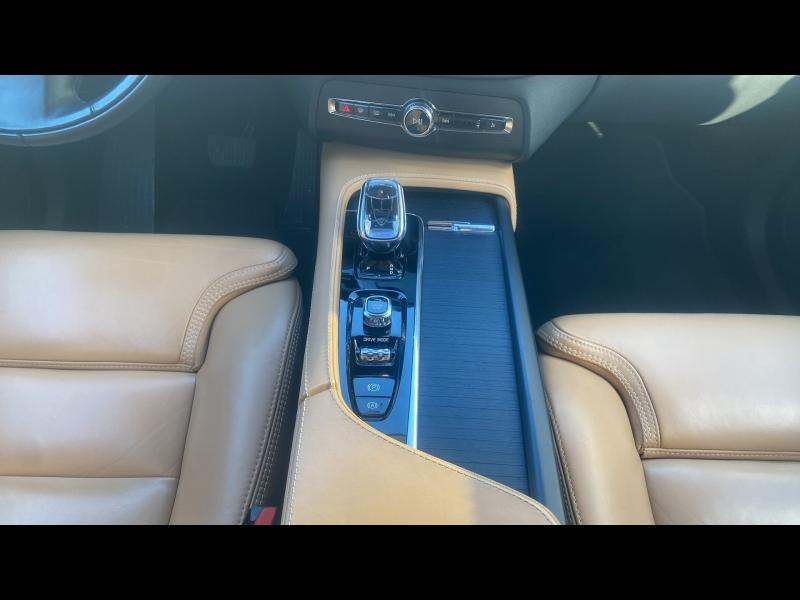 Photo 20 de l’annonce de VOLVO XC90 d’occasion à vendre à AIX-EN-PROVENCE