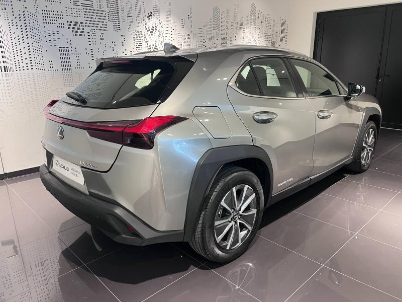 Photo 4 de l’annonce de LEXUS UX d’occasion à vendre à LATTES