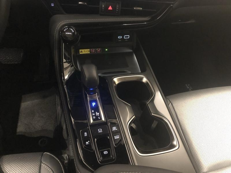 Photo 13 de l’annonce de LEXUS NX d’occasion à vendre à LATTES