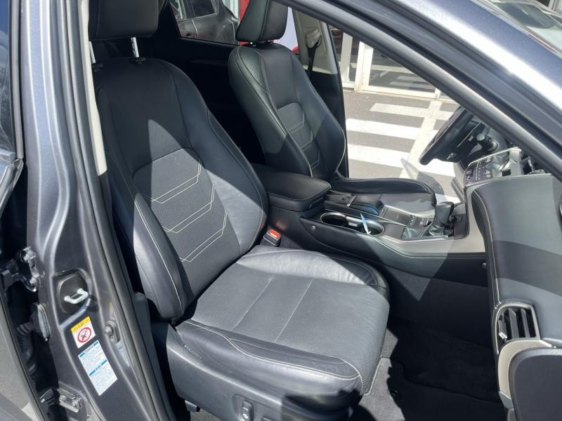 Photo 8 de l’annonce de LEXUS NX d’occasion à vendre à LATTES