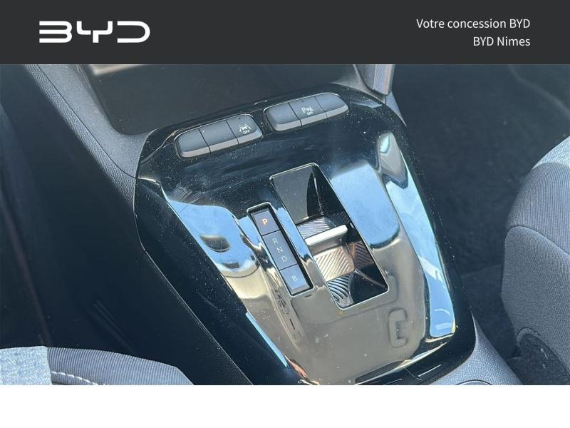 Photo 16 de l’annonce de OPEL Corsa d’occasion à vendre à NIMES