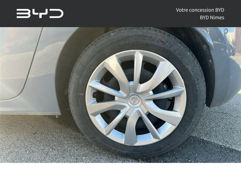 Photo 17 de l’annonce de OPEL Corsa d’occasion à vendre à NIMES