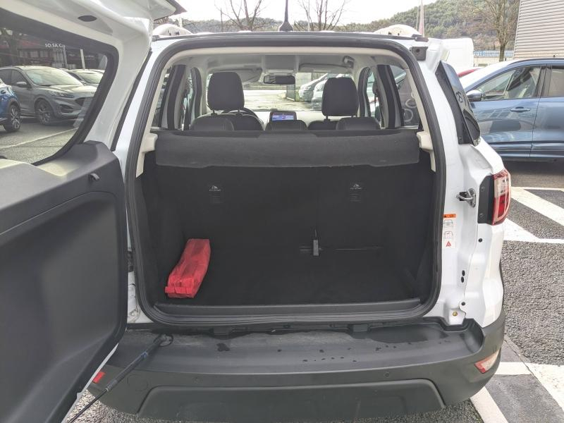 Photo 11 de l’annonce de FORD EcoSport d’occasion à vendre à DRAGUIGNAN